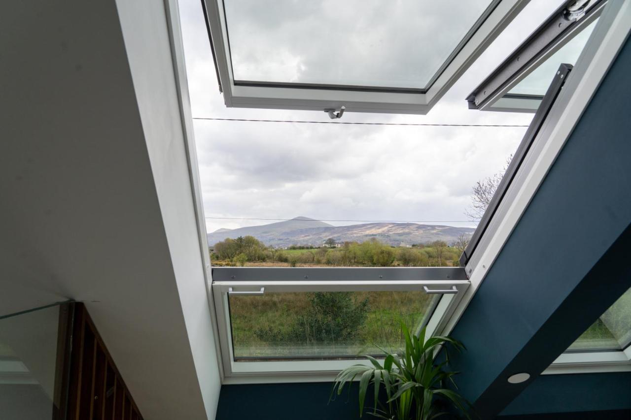 Plas Coch Luxury Barn Llanddeiniolen Esterno foto